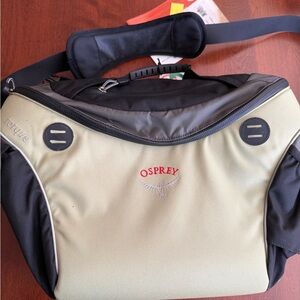 OSPREY Torque Laptop Bag - Black and Tan